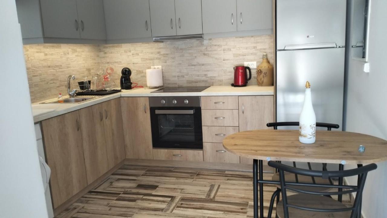 Вілла Vikou House Gyri Екстер'єр фото