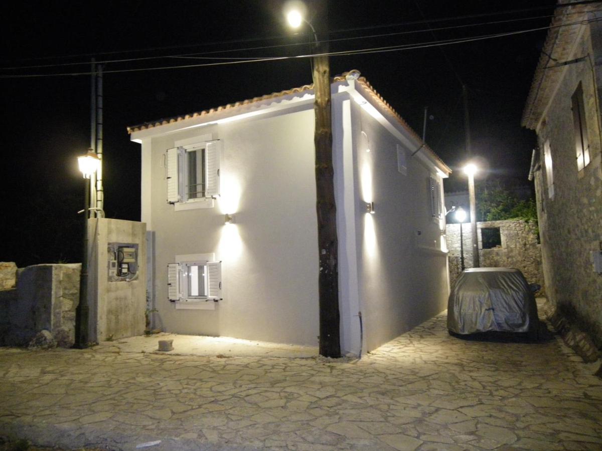 Вілла Vikou House Gyri Екстер'єр фото
